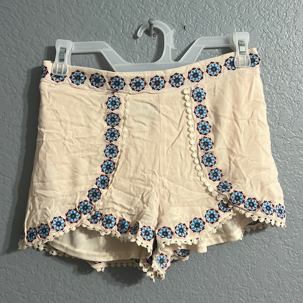 Beachy shorts